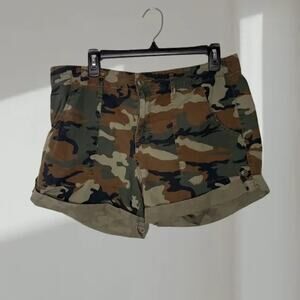 Sanctuary Standard Surplus Camo Utility Shorts (Women’s 31)